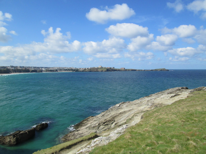 Newquay_Bay_from_Trevelgue_Head